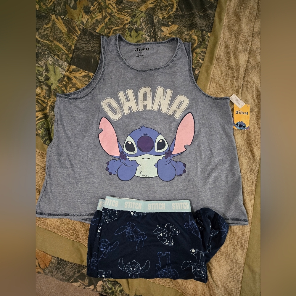 Disney Stitch Ohana Blue, White and Pink Sleepwear Set Size 2X